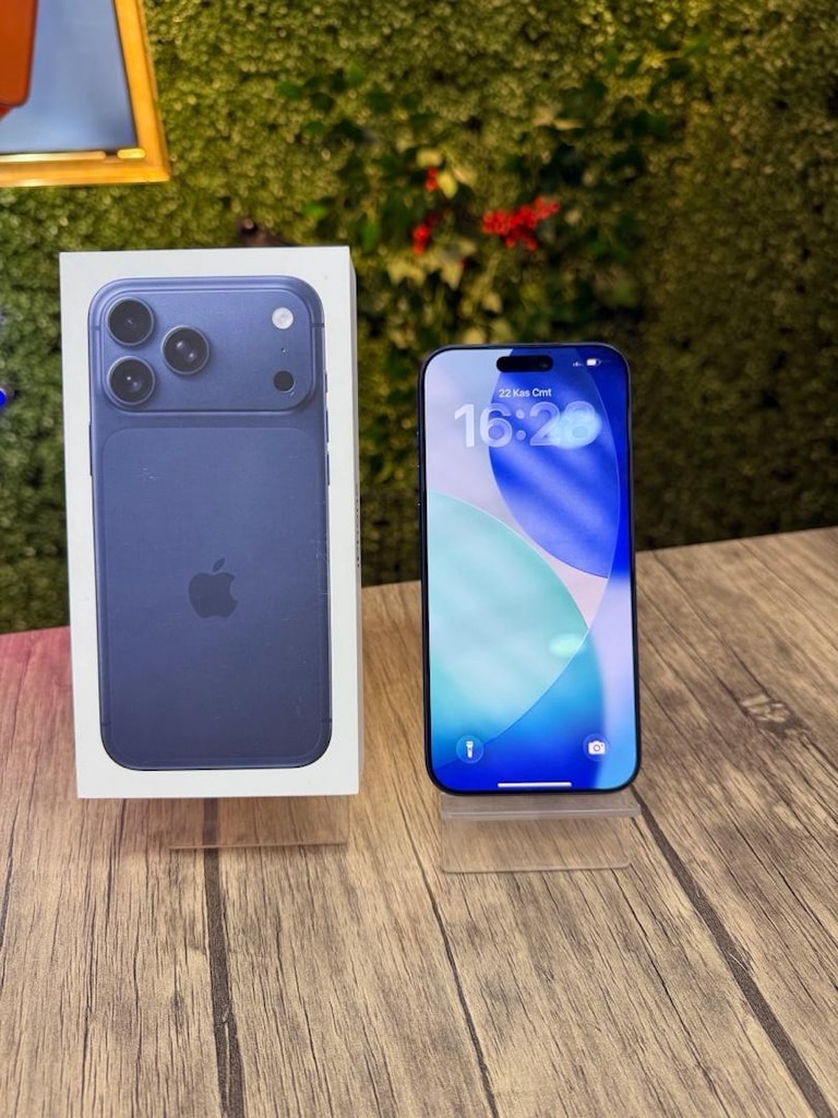 İphone 17 Pro 256 gb mavi - 2