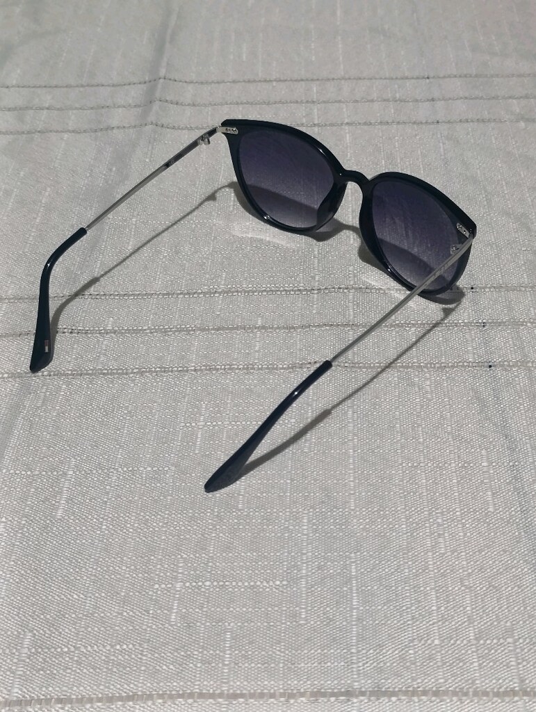 Tommy Hilfiger güneş gözlüğü - 5