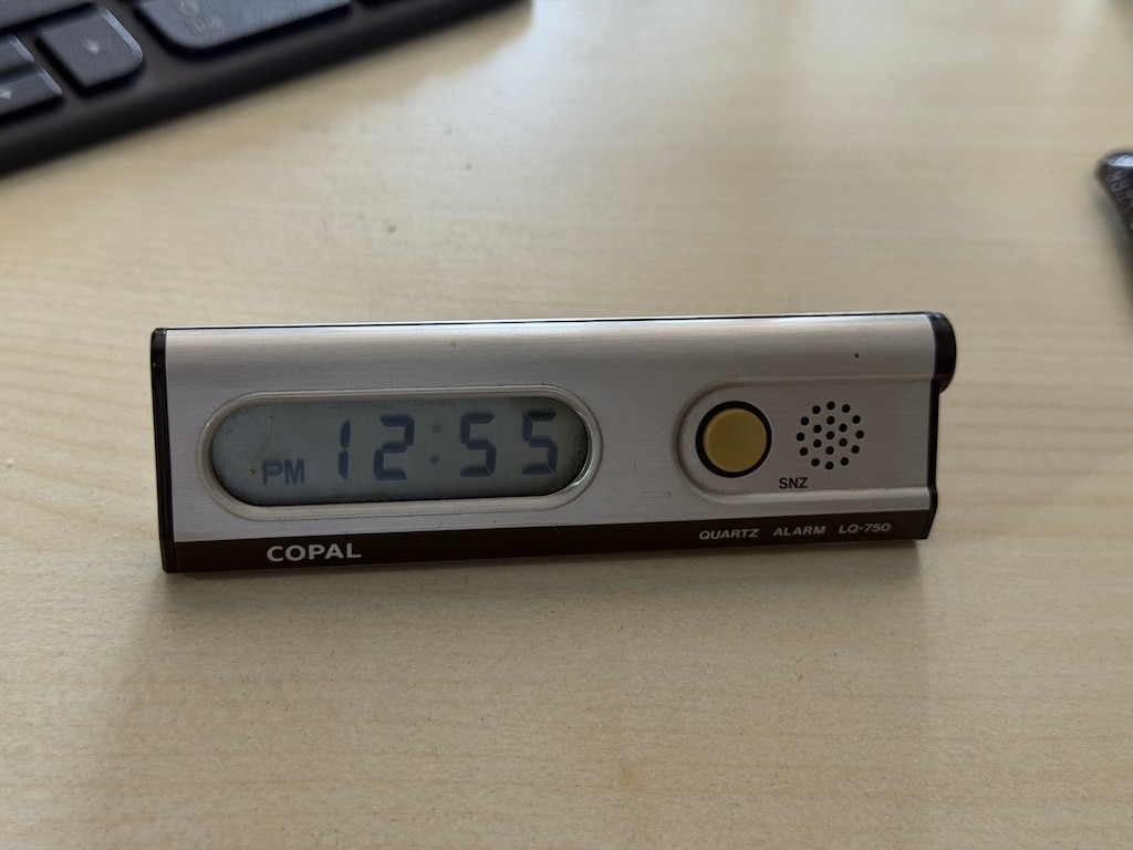 Copal LQ-750 Vintage Dijital Seyehat Alarmlı Saat - 5