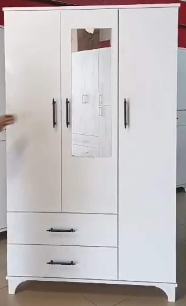 3 KAPILI DOLAP - KAÇIRILMAYACAK FIRSAT - 2