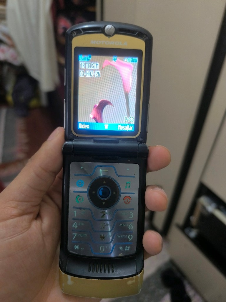 orj Motorola V3i dolce Gabbana özel seri çift ekranlı kapaklı kayıtlı - 6