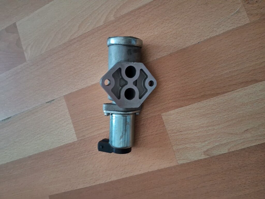 LAGUNA 1, MEGAN 1 2.0 MOTOR ROLANTİ VALFİ - 2