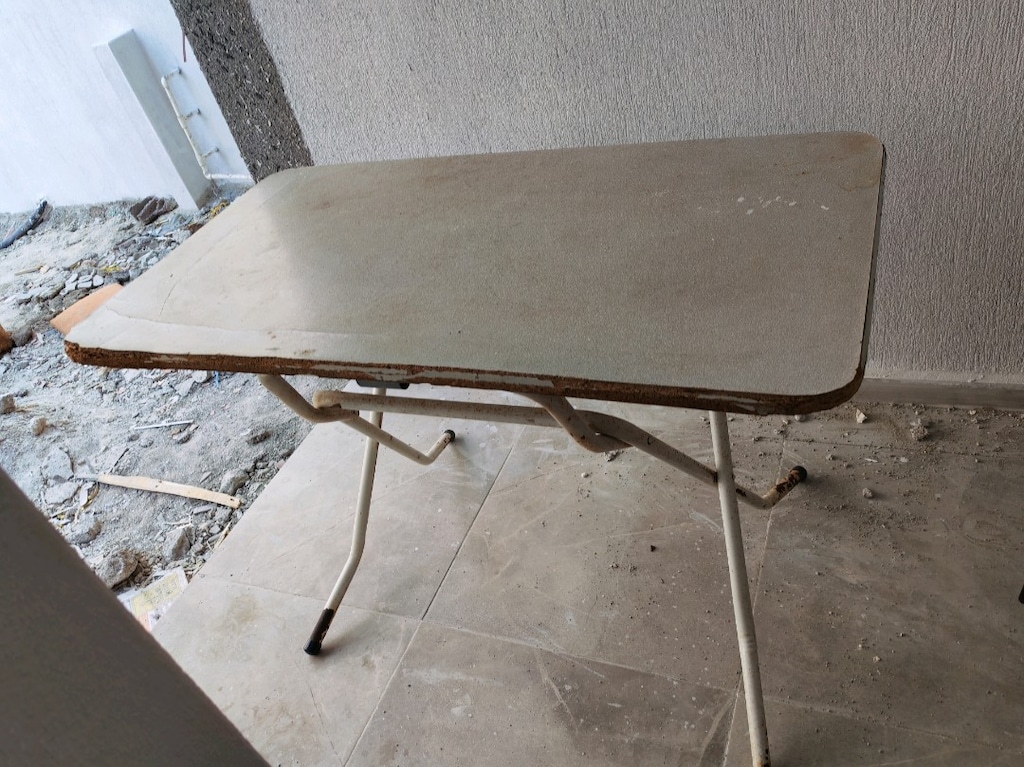 KUSURLU KATLANIR MASA YER BUCA - 2