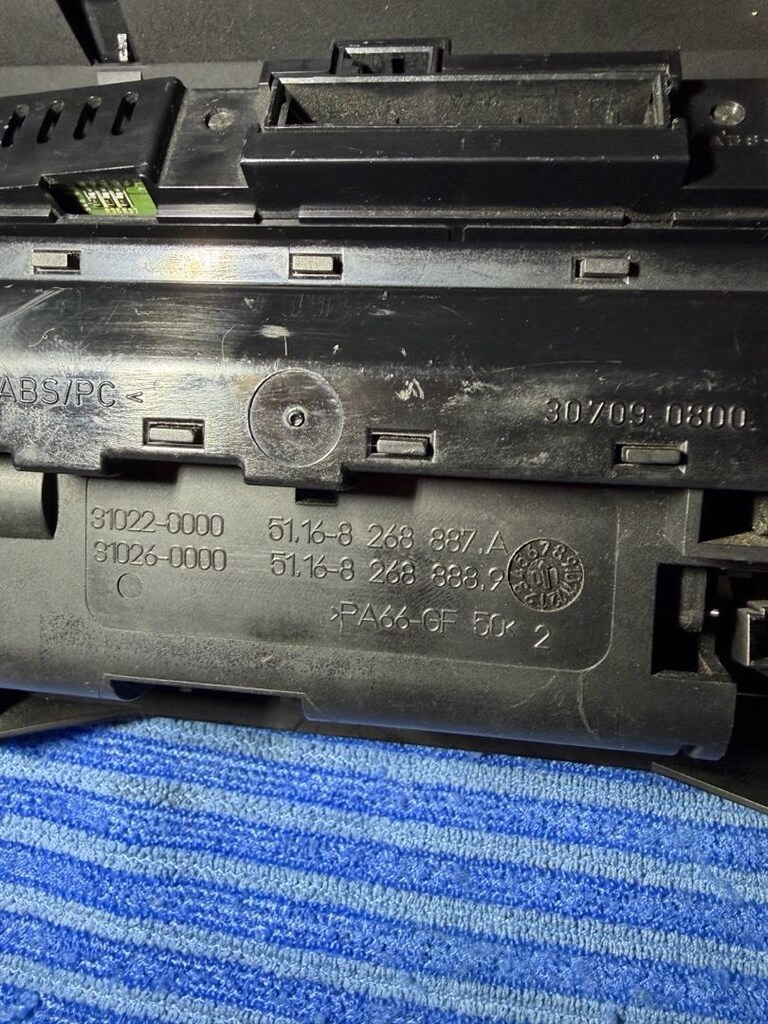 E46 orta konsol küllük dsc hk komple - 5