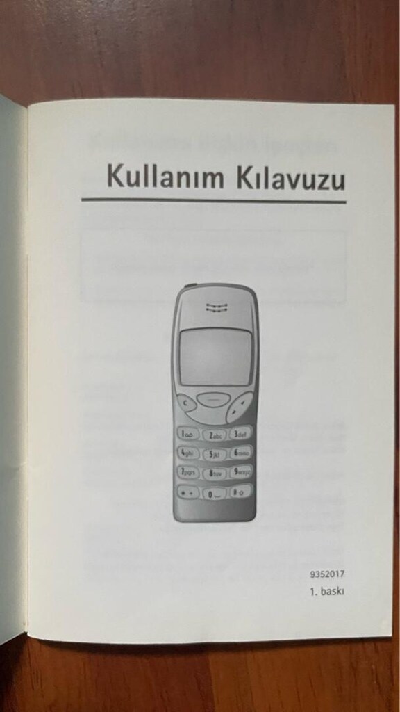 NOKIA 3210 Kitapçık - 4
