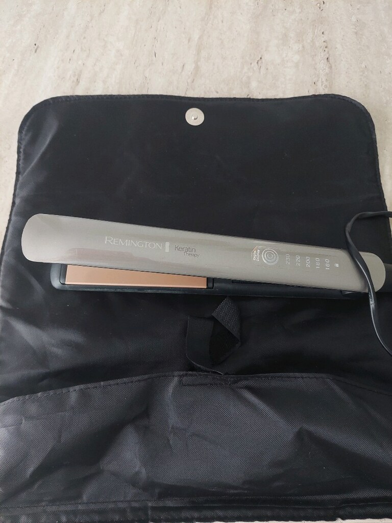 REMINGTON SAÇ DÜZLEŞTİRİCİSİ - 2