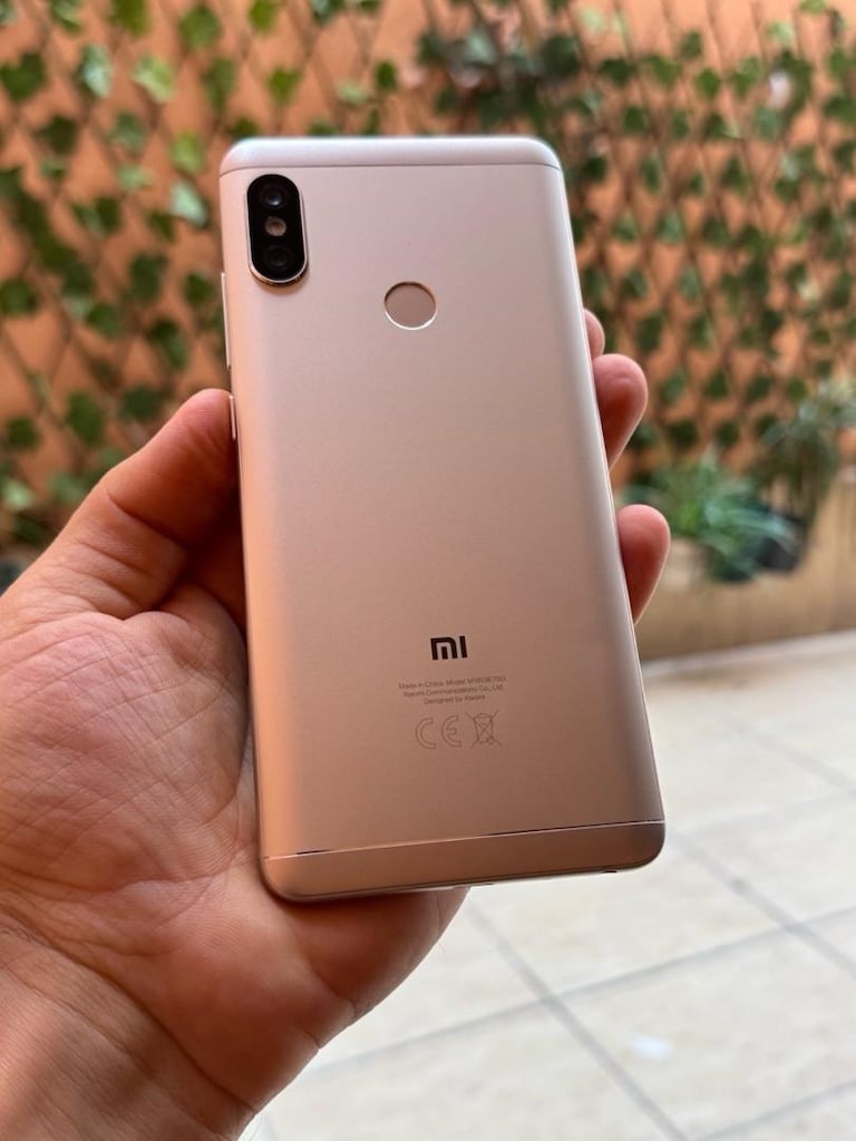 Xiaomi Redmi Note 5 Telefon 64GB Gold Renk Tertemiz Çiziksiz - 2