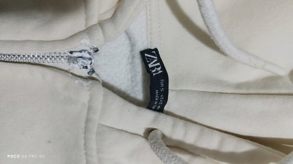 #Zara krem renk sweat..Fermuar sıkıntılı...Eni çekilince 50 Boy 57??? - 4