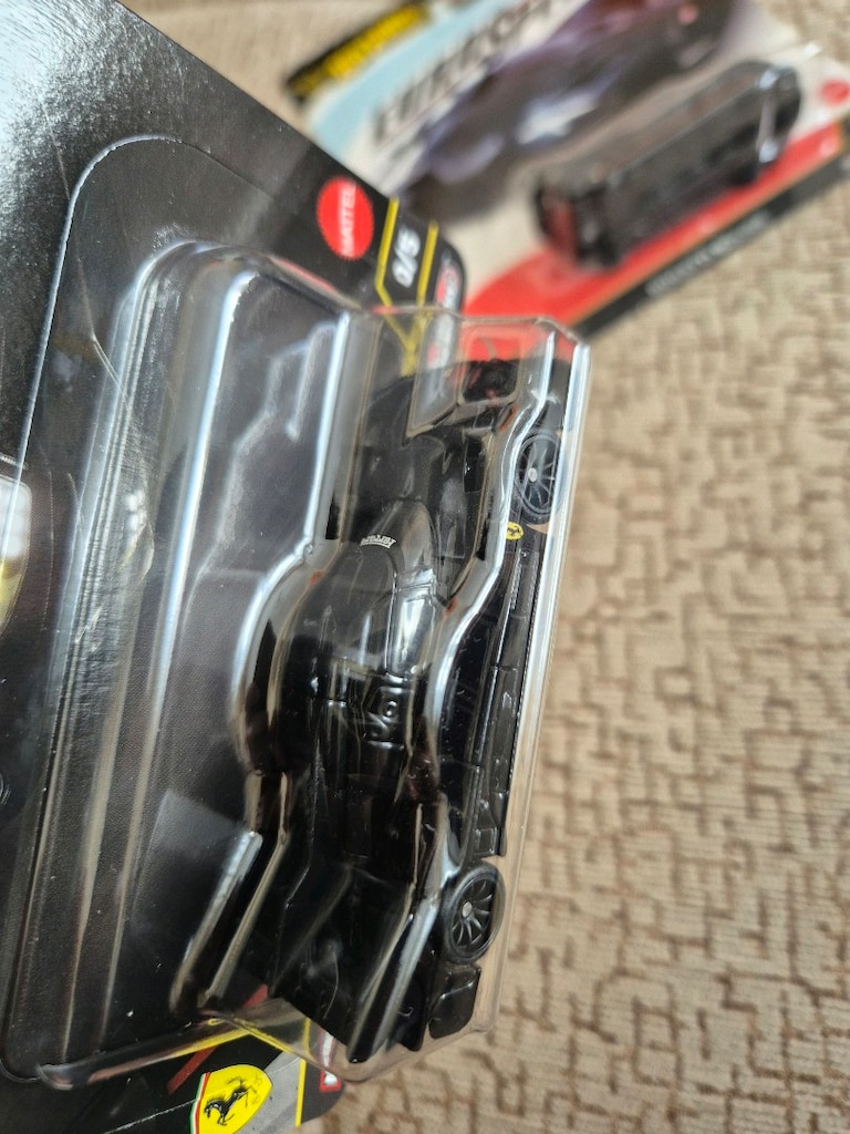 Hot Wheels Chase Ferrari 499p ve Bugatti Bolide fiyatlar açıklamada - 4