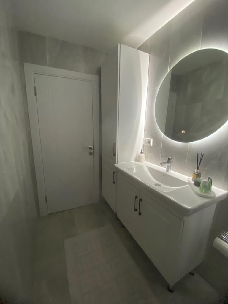 Banyo Dolabı ve Lavabo - 2