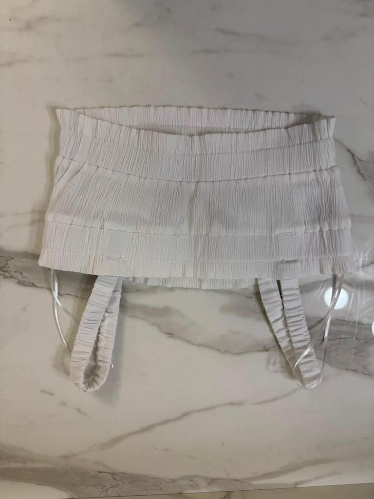 H&M Beyaz Gipeli Crop Askılı Bluz - 2