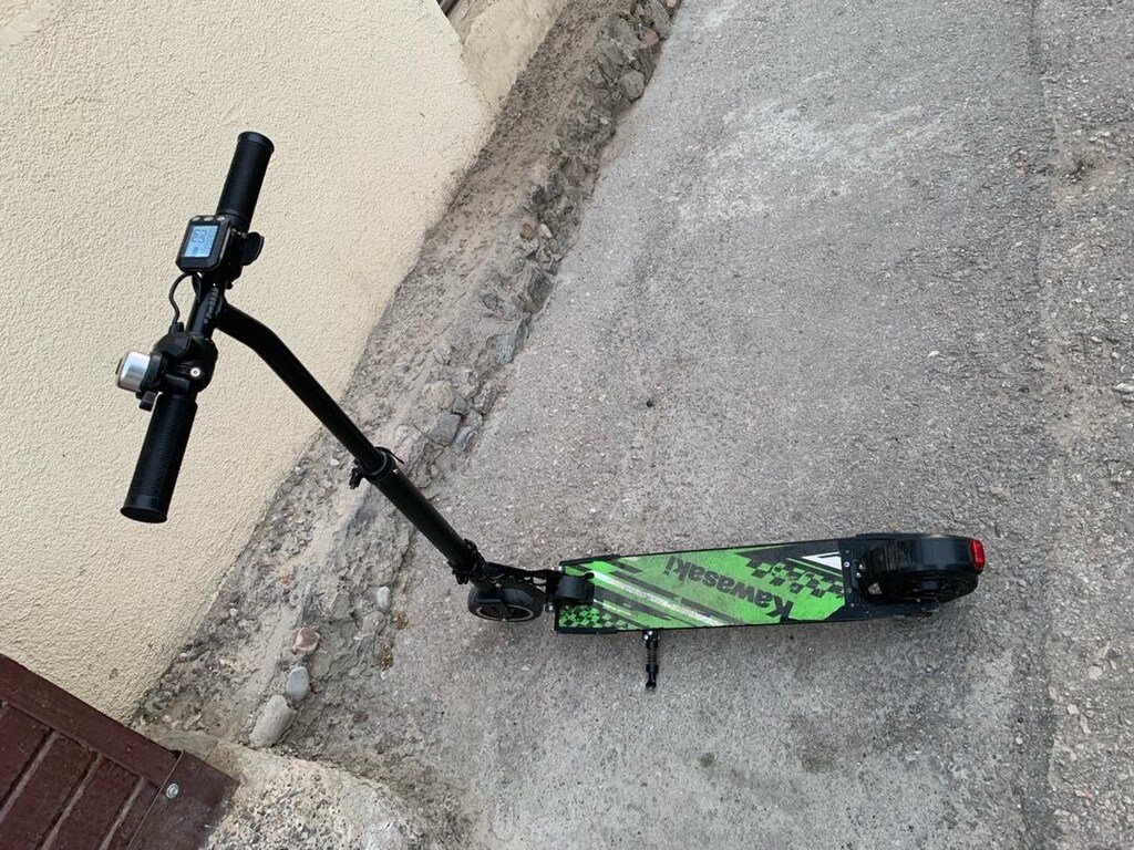 kawasaki elektrikli çocuk scooter - 2