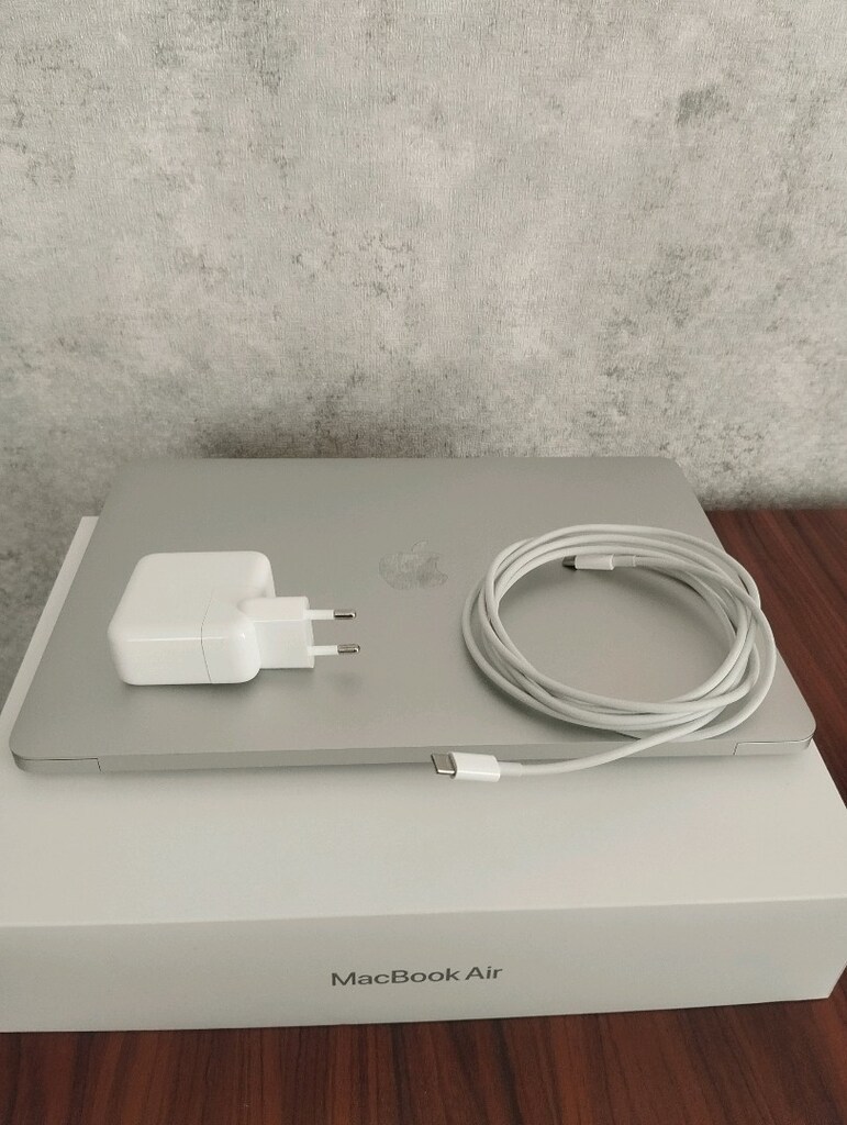Apple Macbook Air M1 8gb 256 GB Dizüstü - 5