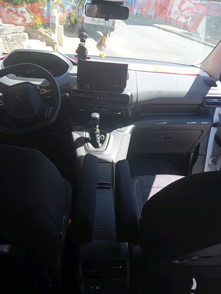 satılık 2025. 8000.km pejo rifter allure paket - 3