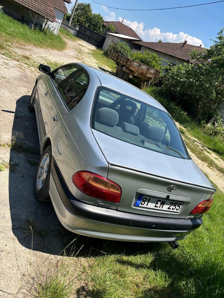 Memurdan Otomatik Avensis 2.0 Benzin LPG - 5