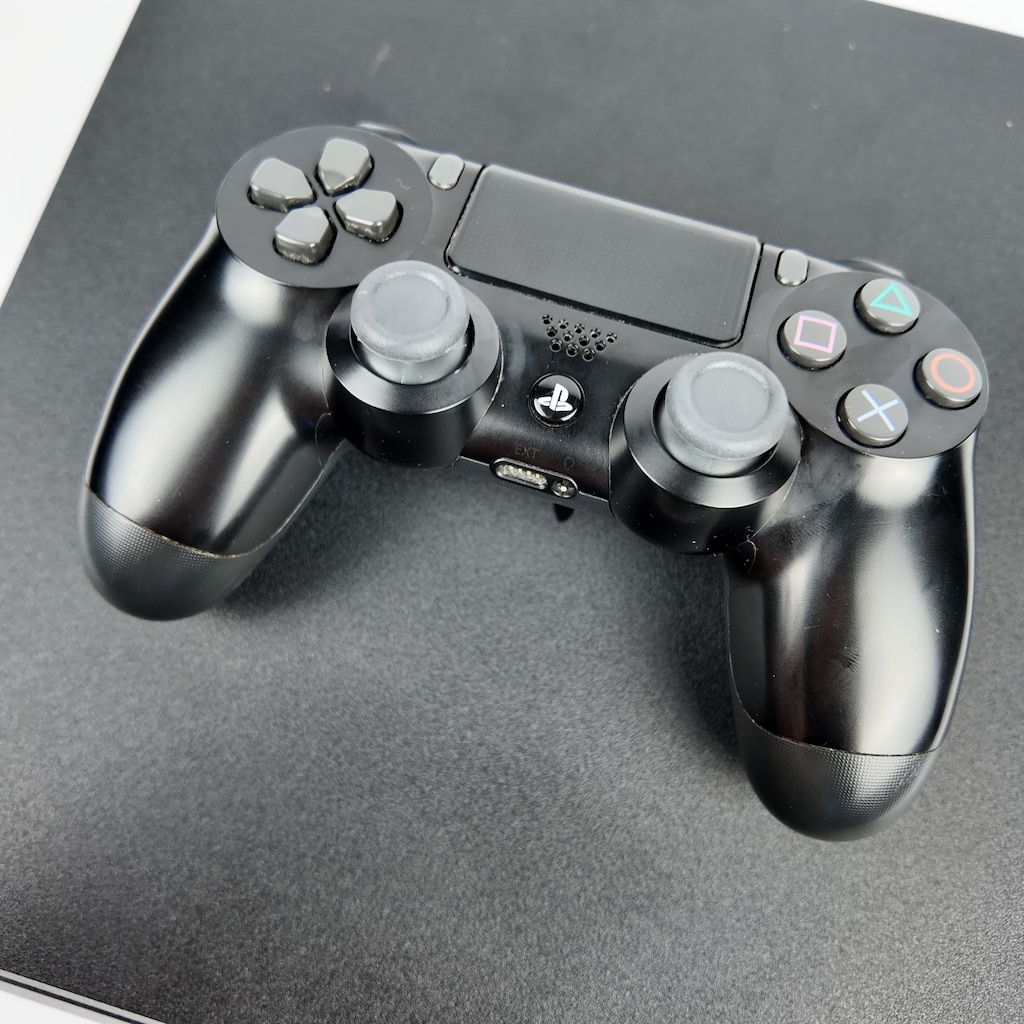 PLAYSTATION 4 SLIM 1 TB 20 OYUNLU TEK KOL + PS 4 ERGONOMİK ÇANTA - 9