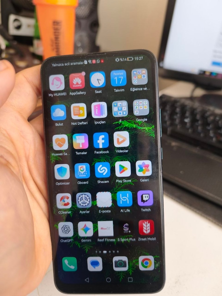 Temiz Huawei Y9 Prime 2019 (128 GB / Pop-Up Kameralı / Tam Ekran) - 2