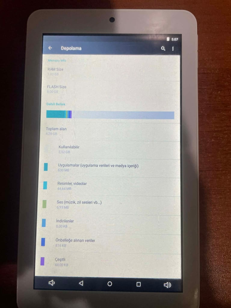 Everest DC-718 Tablet - 8
