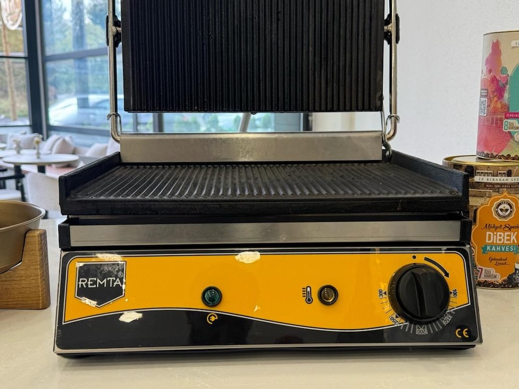 REMTA Sanayi Tipi Döküm Tost Makinesi – Profesyonel - 2