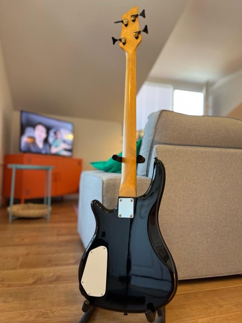 PARROT 4 TELLİ BAS GİTAR sitenin en fiyat/performans gitarı - 10