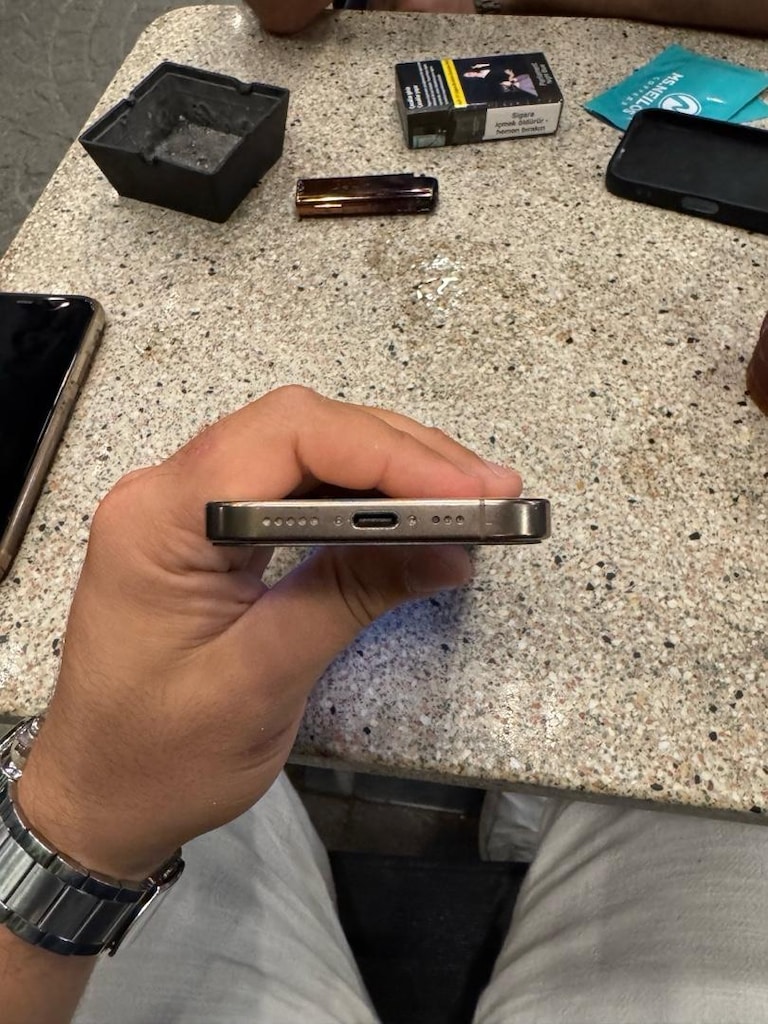 İPHONE 16 PRO - 4