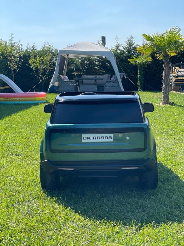 Lisanslı Mega Boy Range Rover Vogue Akülü Araba - 4