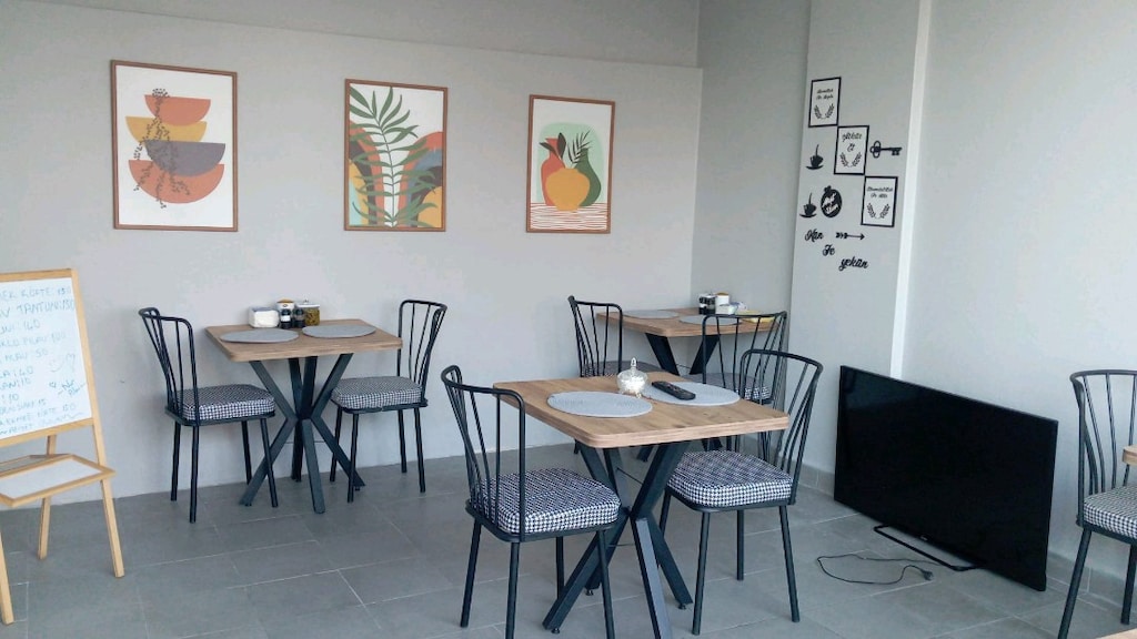 sıfır ürün 70 70 cafe masa 2 adet sandalye kapıda ödeme ücretsiz kargo - 2