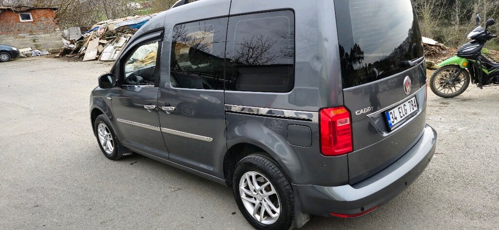 Wolkswagen caddy TDI Trendline 2.0 motor - 11