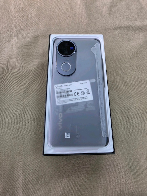 Vivo V50 Türkiye garantili faturalı - 2