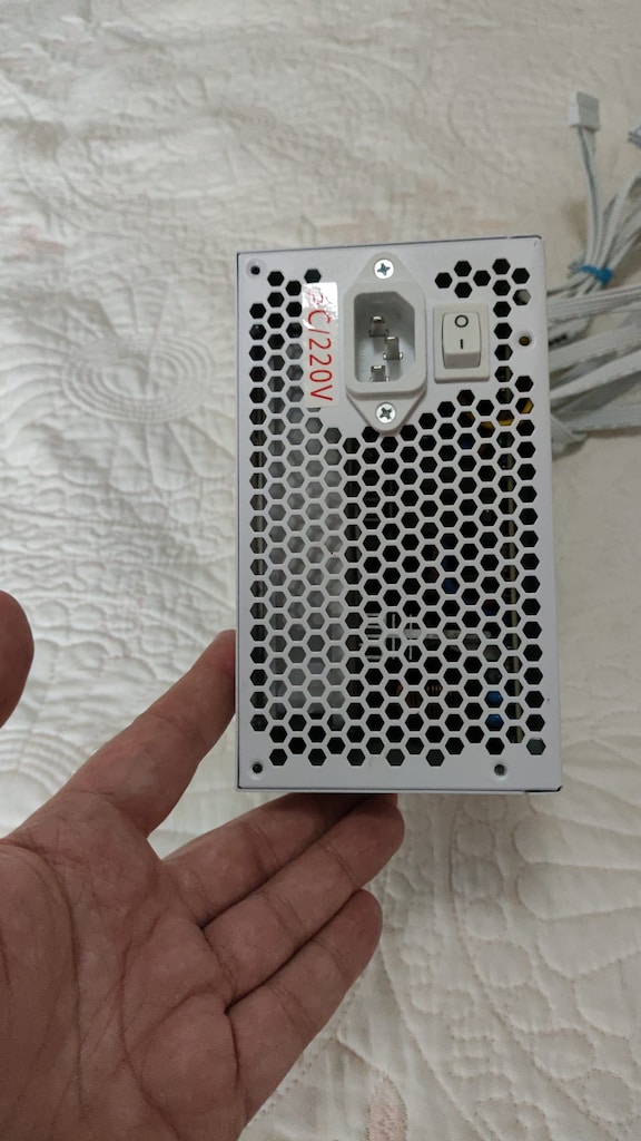 Frisby 650W 80 Plus Beyaz Güç Kaynağı (PSU) - 3