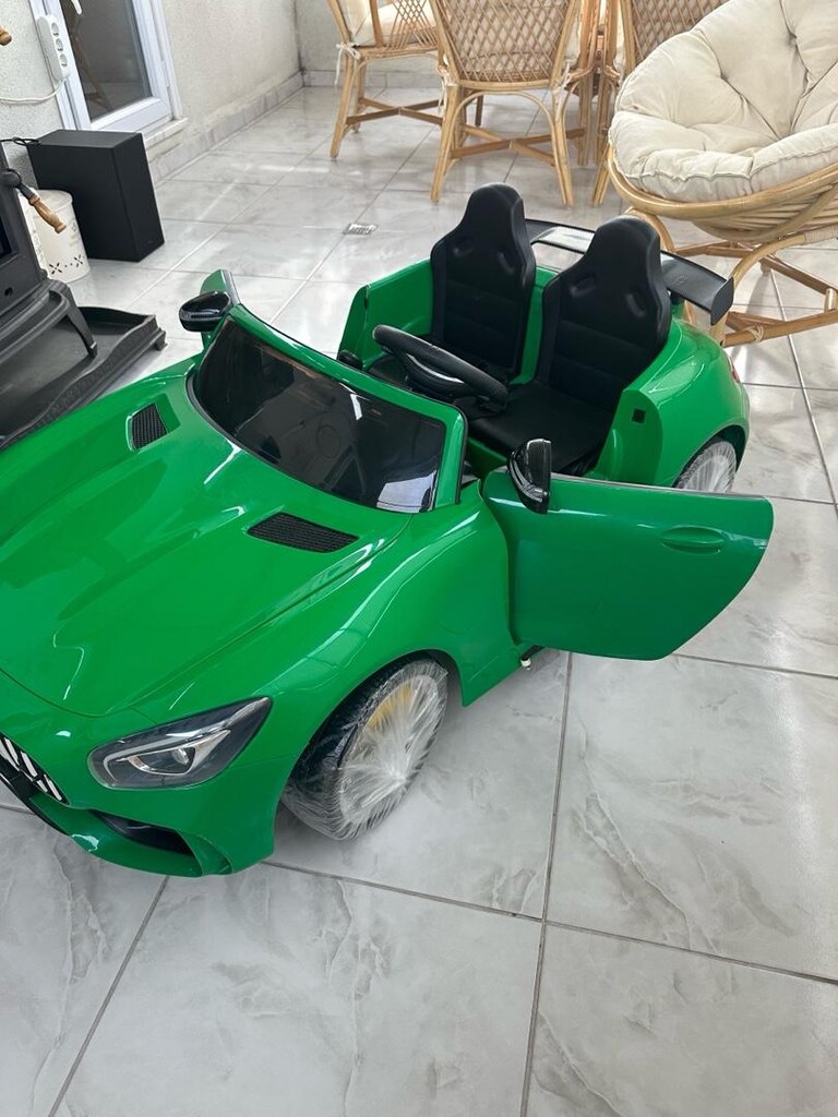 Mercedes Akülü araba - 8