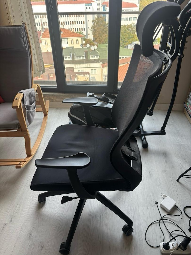 Ergonomik Fileli Ofis Koltuğu, Başlıklı, Siyah (Koçtaş) - 4