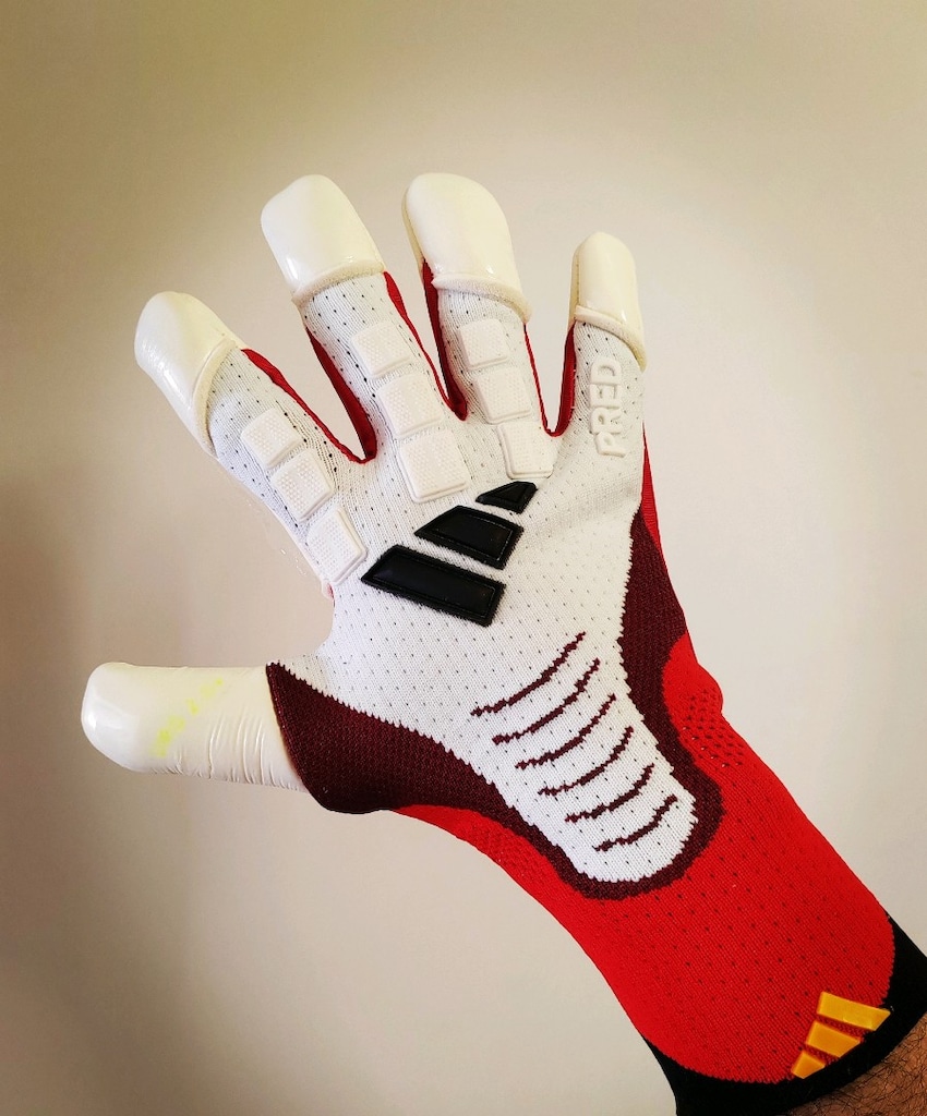 Adidas Prof. 8 no Predator kaleci eldiveni - 2