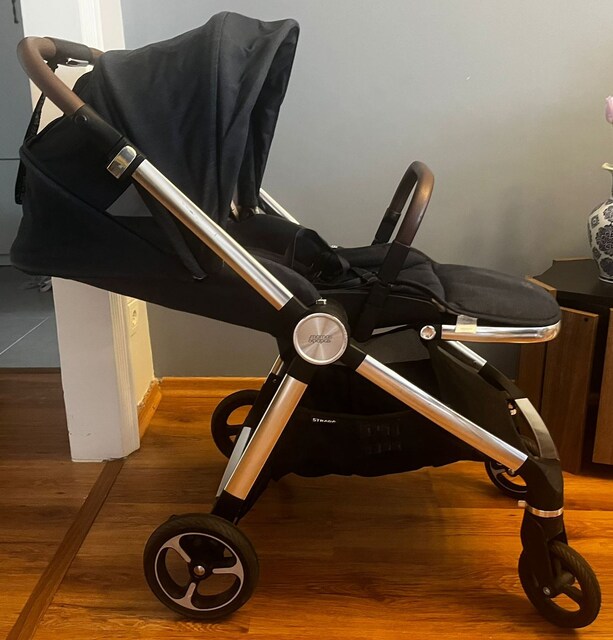 Mamas Papas Strada Navy Bebek Arabası