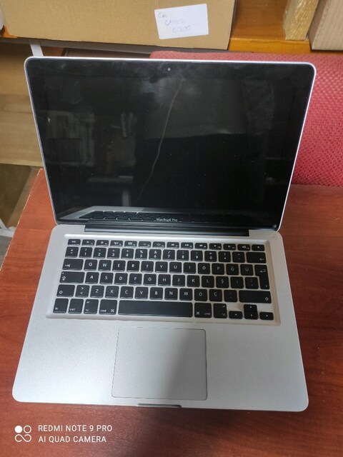Macbook Pro A1278 modeli