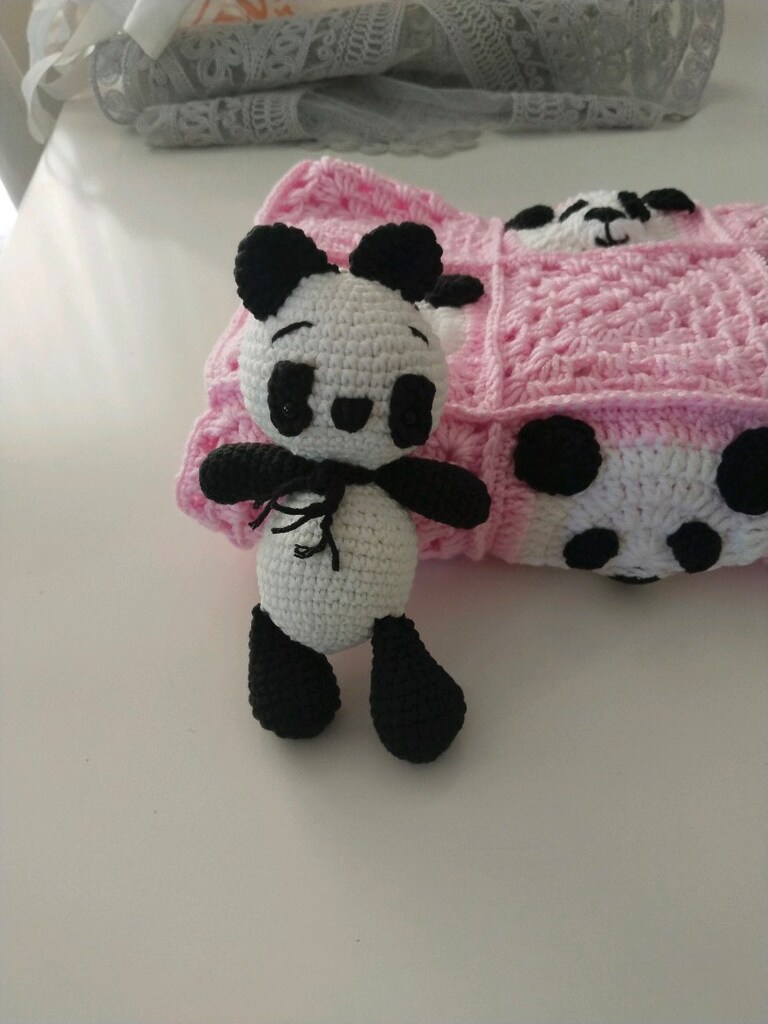 panda desen bebek battaniyesi ve oyuncak - 4