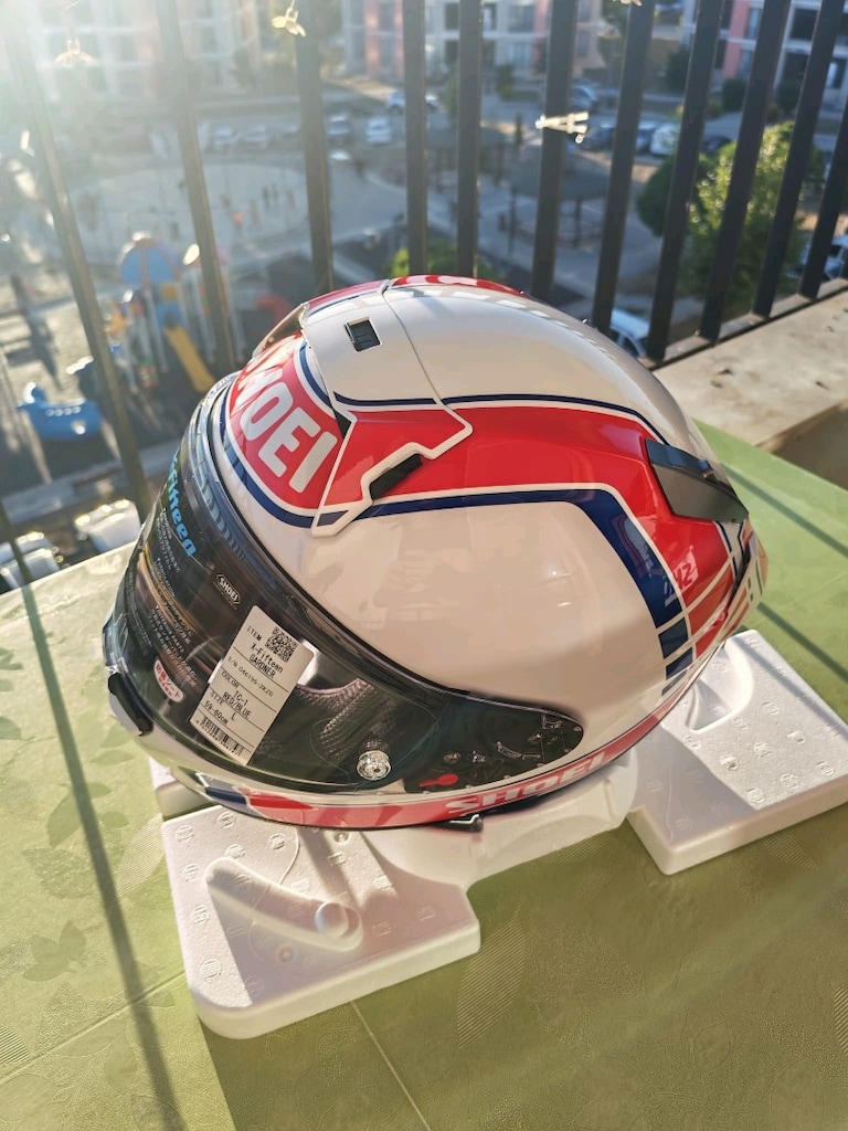Shoei X-Spirit pro Toprak Razgatlıoğlu ve Shoei X-Spirit pro Wayne Gar - 9
