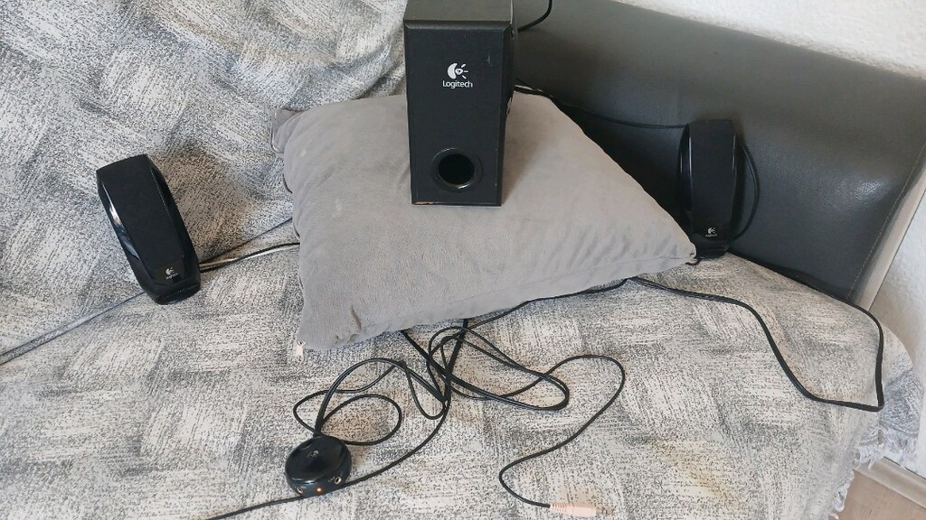 logitech 2+1 ses sistemi - 3