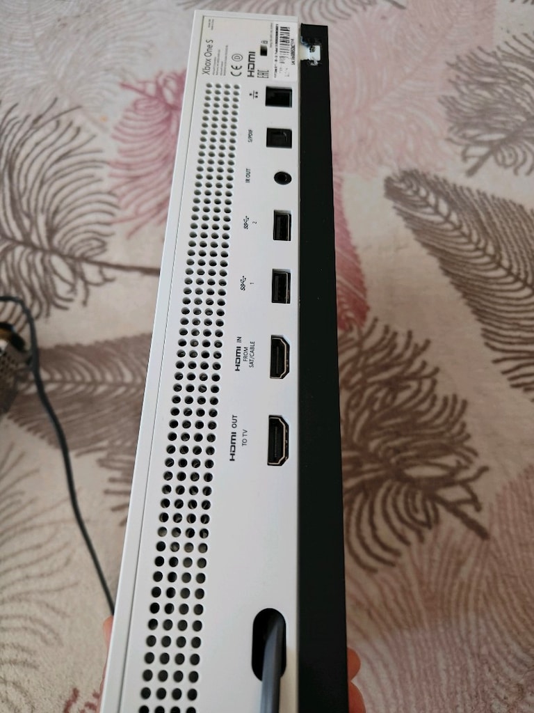 xbox one s - 3