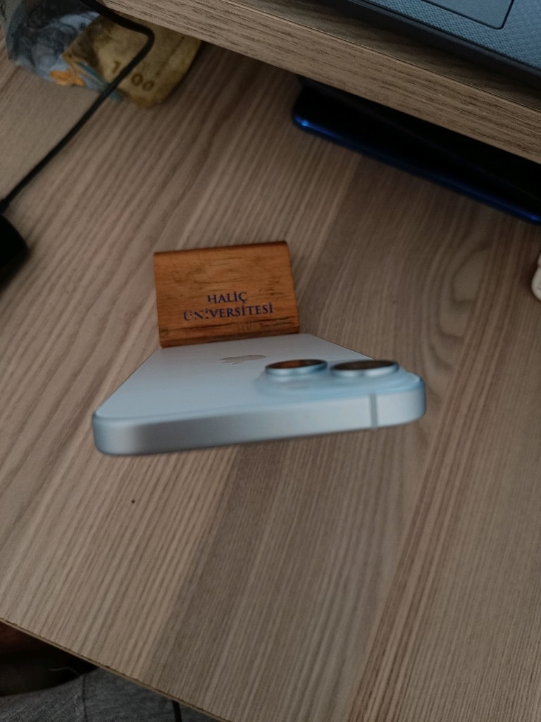 iPhone 15 - 6