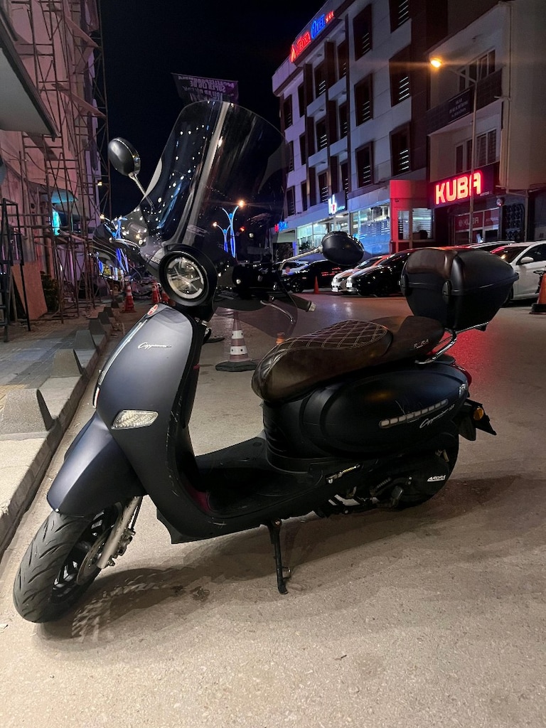 cappucino 125 cc scooter - 4