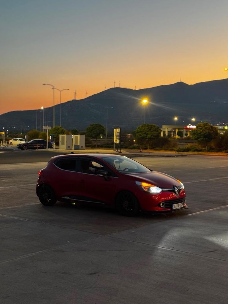 clio 4 hatasız düşük km icon full paket 4 cam otom - 2