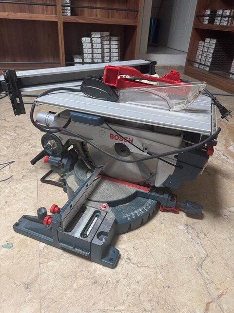 Bosch Profosyonel Gönye Kesme Makinesi