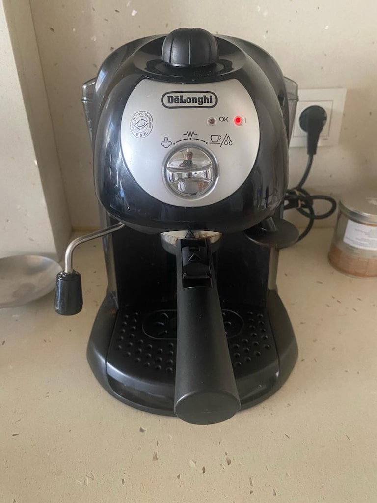 DELONGHİ ESPRESSO MAKİNESİ - 5