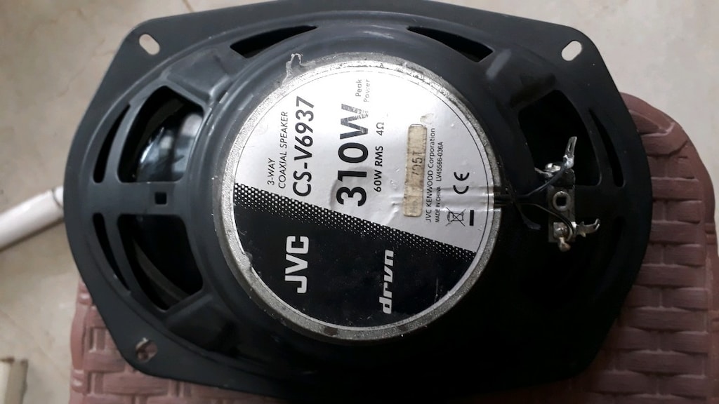 JVC oval hoparlör 310 watt - 6