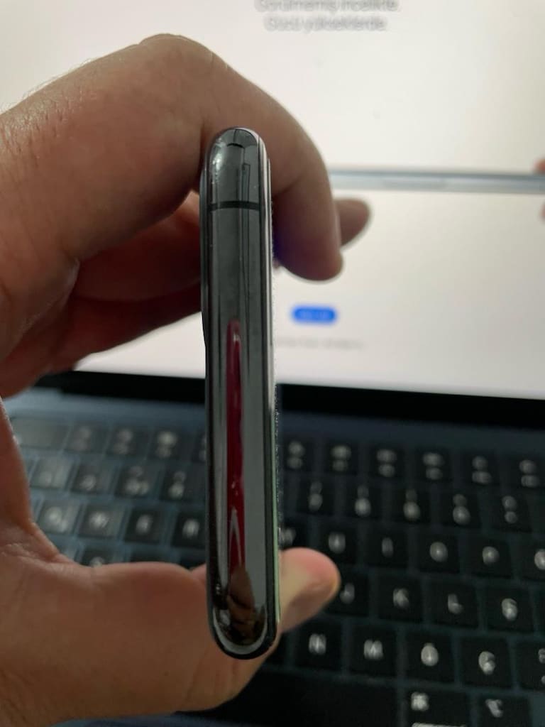 iPhone 11 Pro - 5