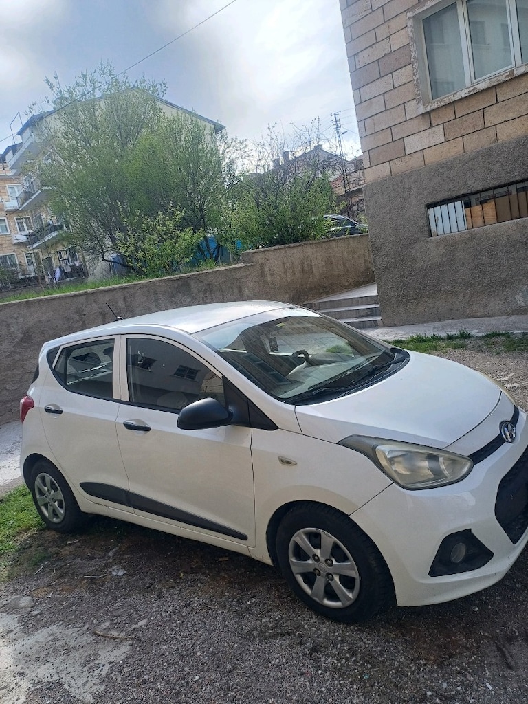 Hyundai İ10 Düşük Km Uygun Fiyat - 3