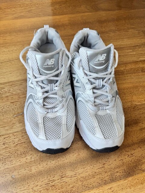 New Balance spor ayakkabı