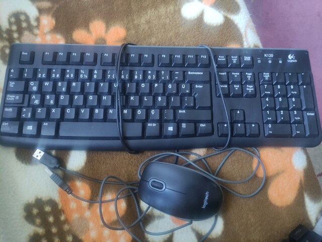 Logitech klavye mouse