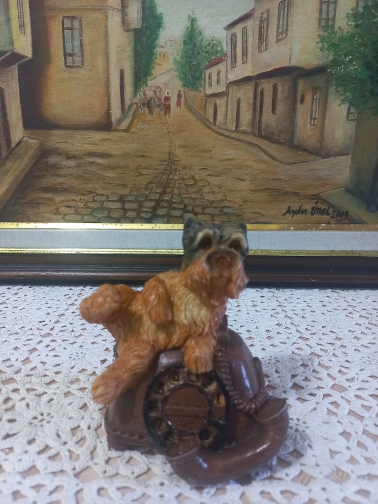 Koleksiyonluk & Nostaljik Vintage Sert Poliserin-Reçine 6 Parça.. - 4